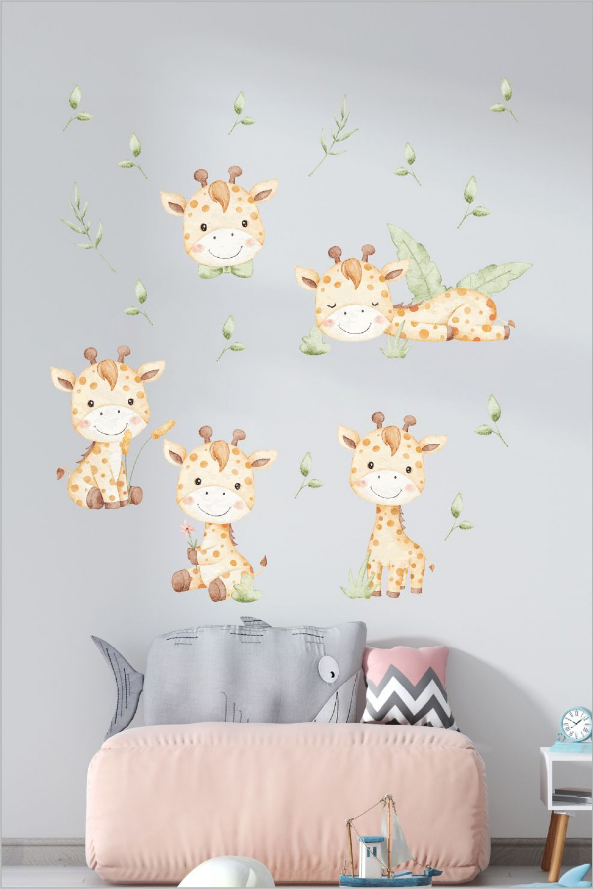 Sevimli Zürafa Çocuk Odası Duvar Sticker Seti – Safari Bebek Odası Dekoru