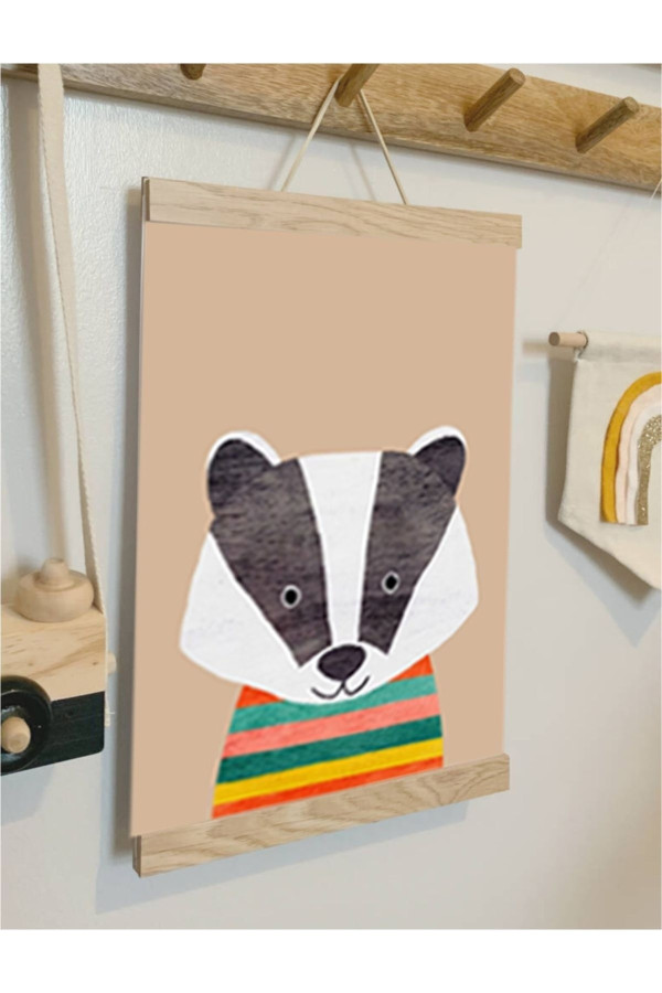 Rakun İpli Askılı Kanvas Poster Tablo Duvar Dekoru Rakun İpli Askılı Kanvas Poster Tablo Duvar Dekoru