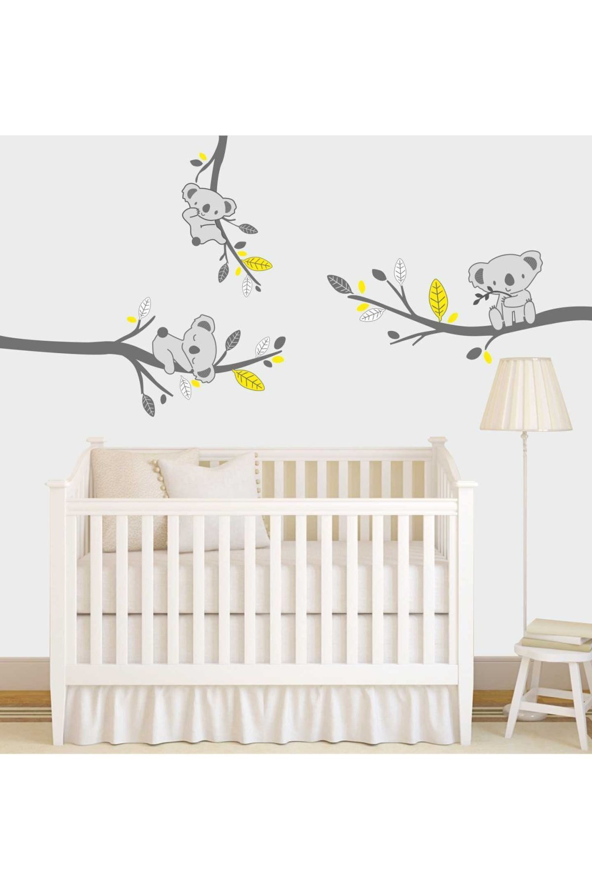 Koala ve Ağaç Dalları Çocuk Odası Duvar Sticker