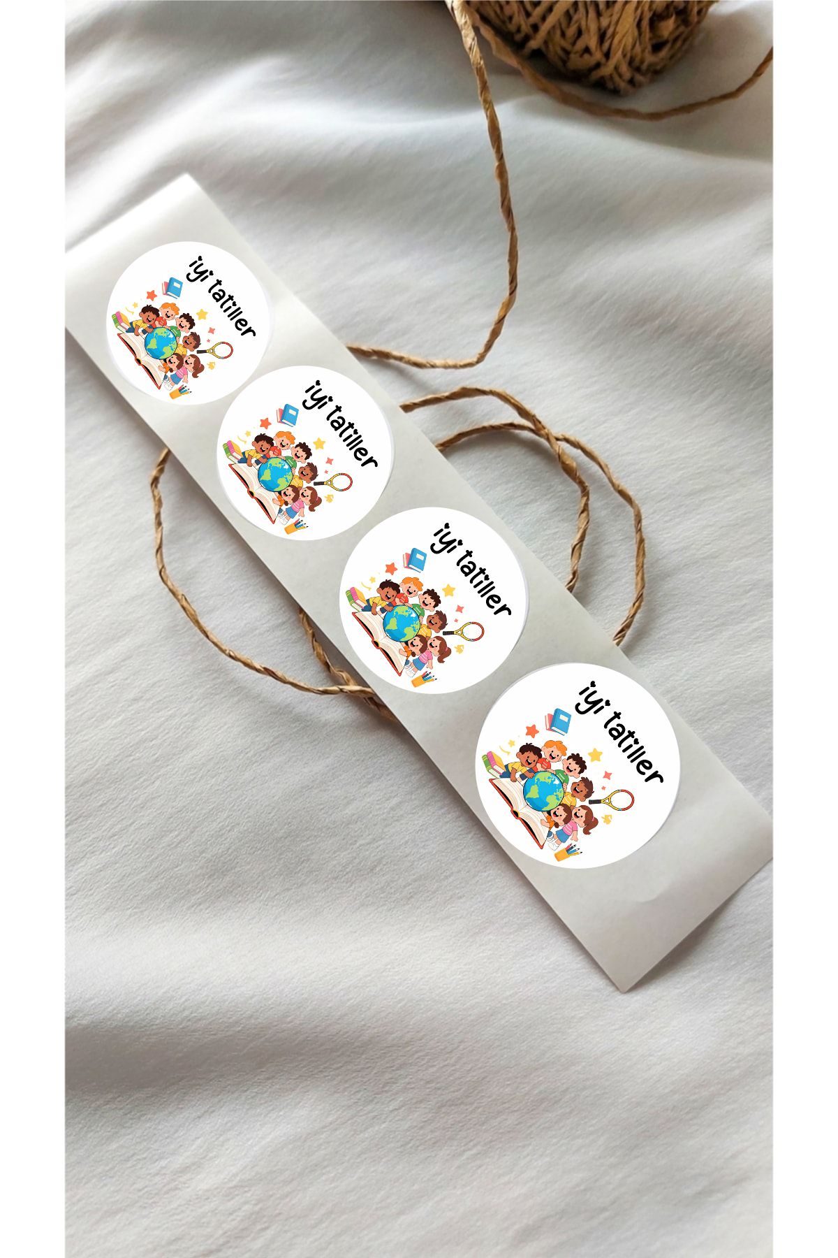 Renkli İyi Tatiller Çocuklar Temalı Sticker 24 Adet, Öğretmen Etiketi Okul Hediye