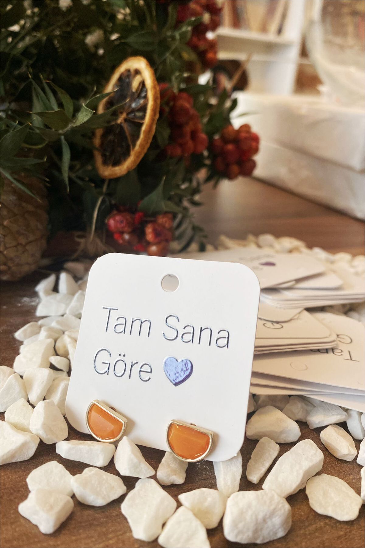 Tam Sana Göre Delikli Küpe Kartı 5x5 Cm 25 Adet