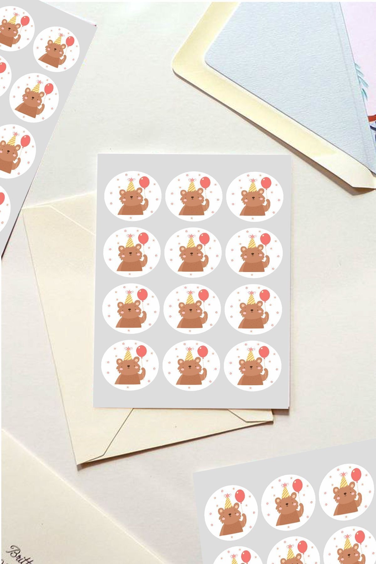 Mutlu Ayıcık Sticker 50 Adet 5 Cm Çapında