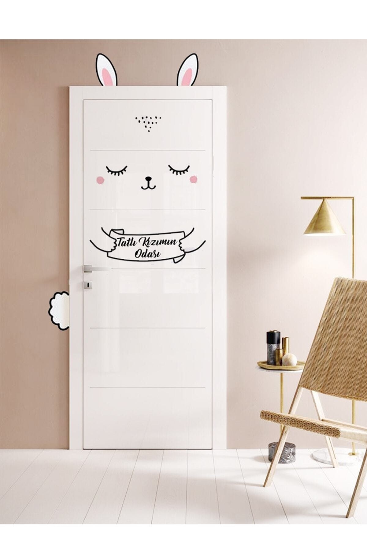 Tavşancık Kapı Sticker Çocuk Odası