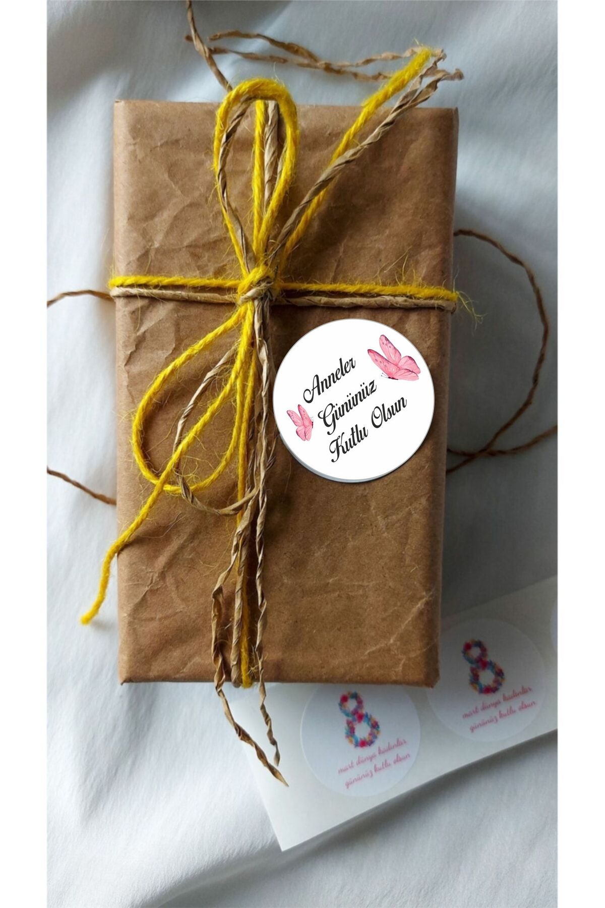 Anneler Günü Kelebekli Sticker - 24 Adet Süsleme, Hediye, Paketleme Sticker AG7