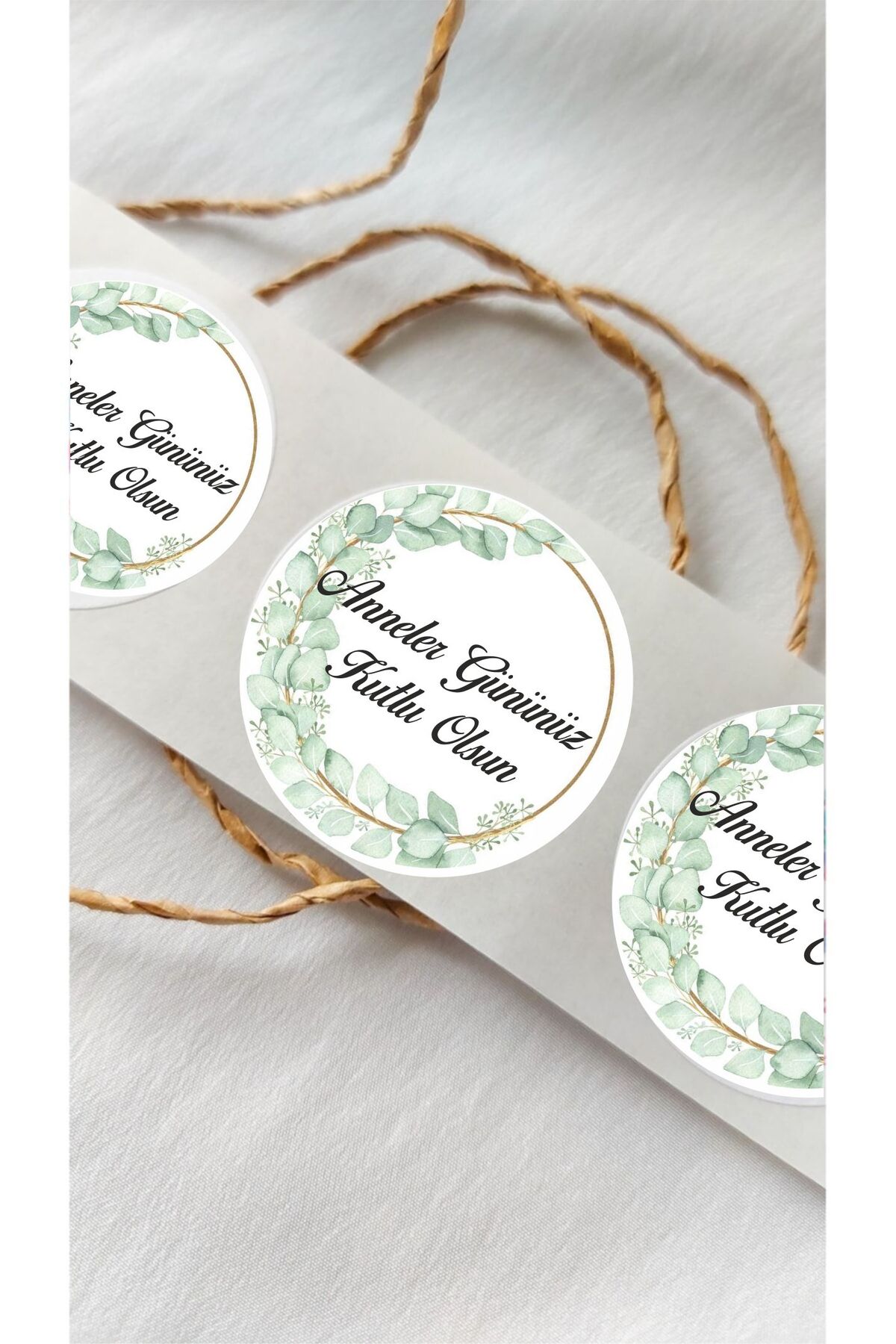 Anneler Günü Yeşil Yapraklar Sticker - 24 Adet Süsleme, Hediye, Paketleme Sticker AG6