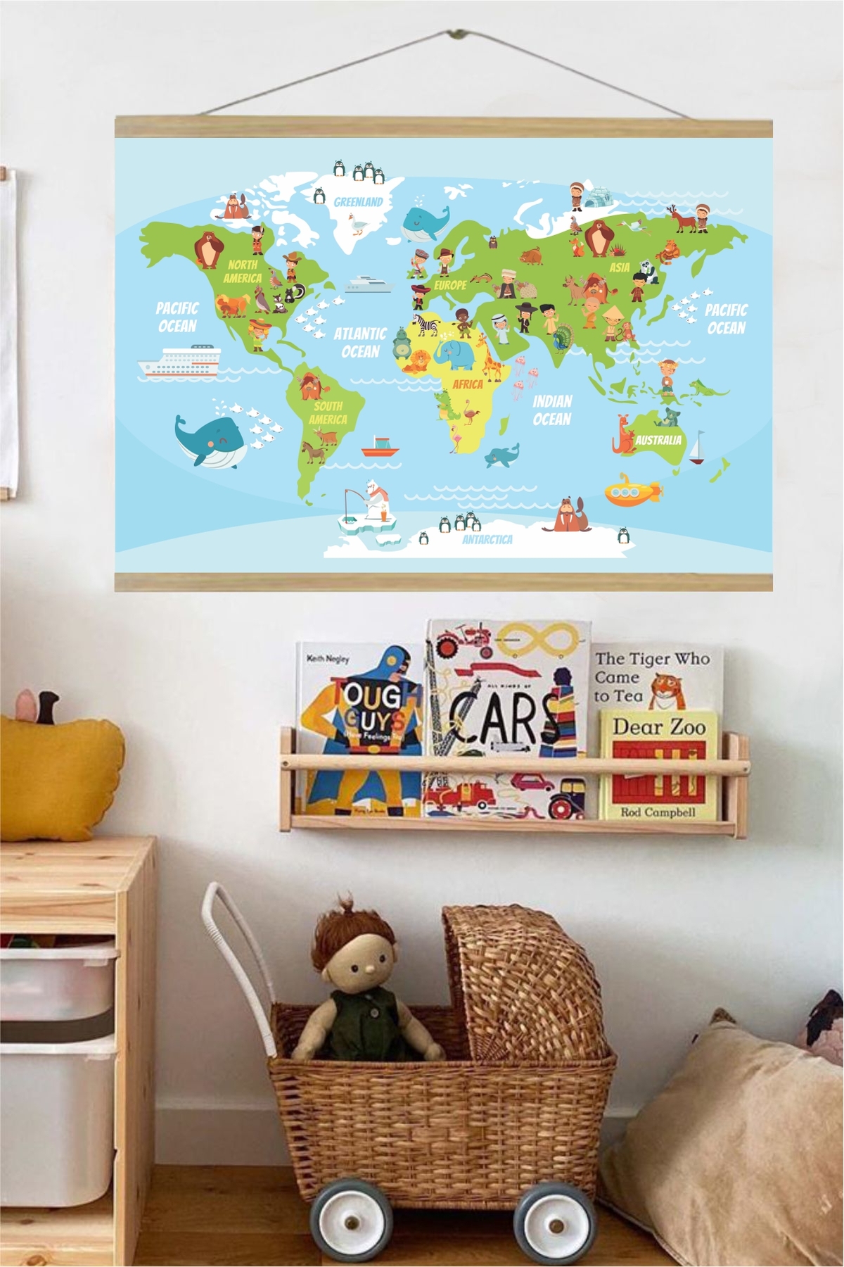 Funny World Map Askılı Kanvas – Çocuklar İçin Eğlenceli Dünya Haritası